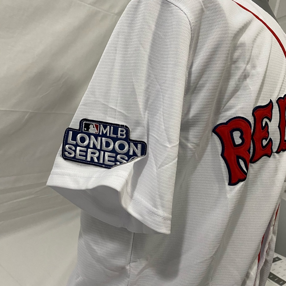 Red Sox #50 Mookie Betts Majestic Player Jersey - Picture 5 of 9